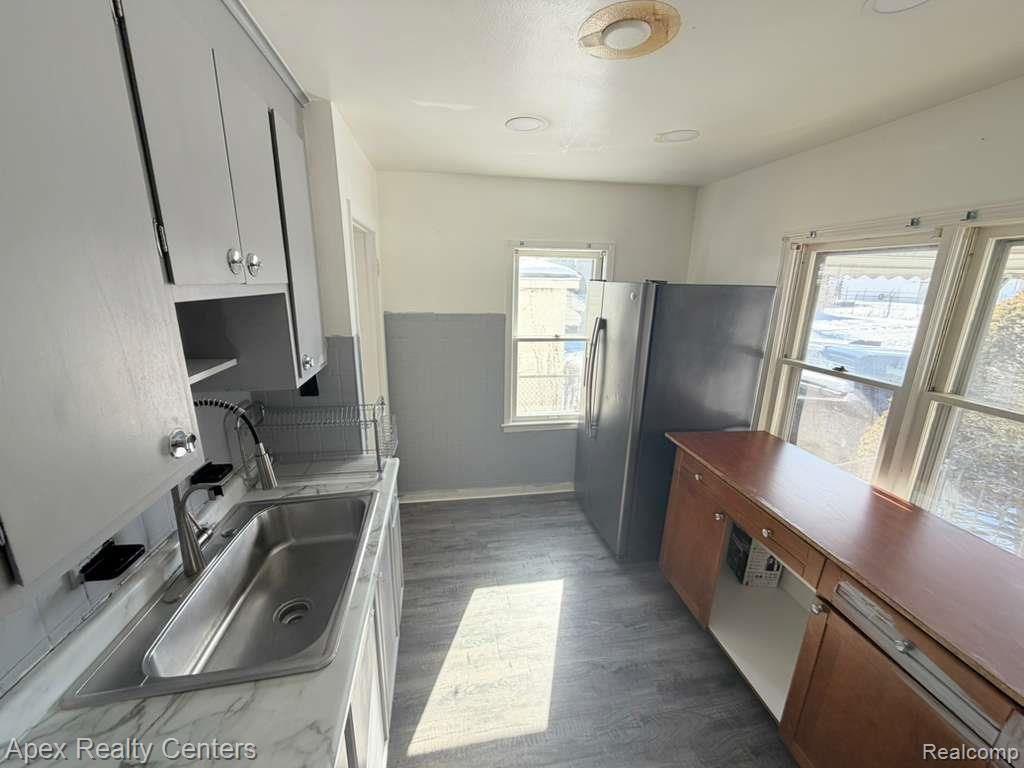 7232 Dolphin, Redford, MI 48239 — Photo 5