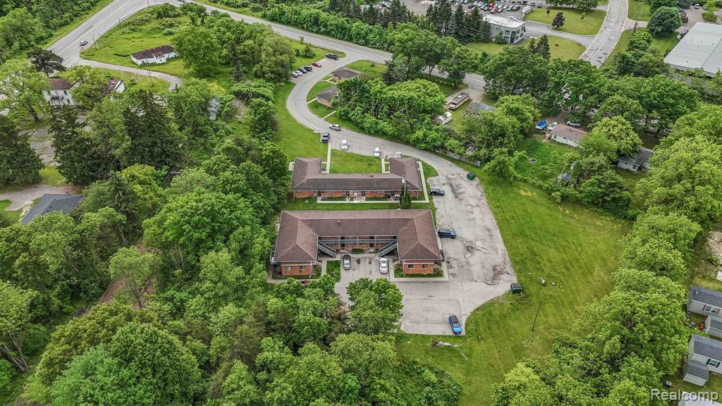 10660 E Holly Road, Davisburg, MI — Photo 2