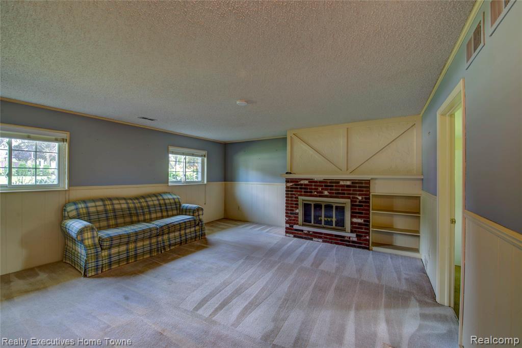 536 Central Street, Marysville, MI 48040 — Photo 25