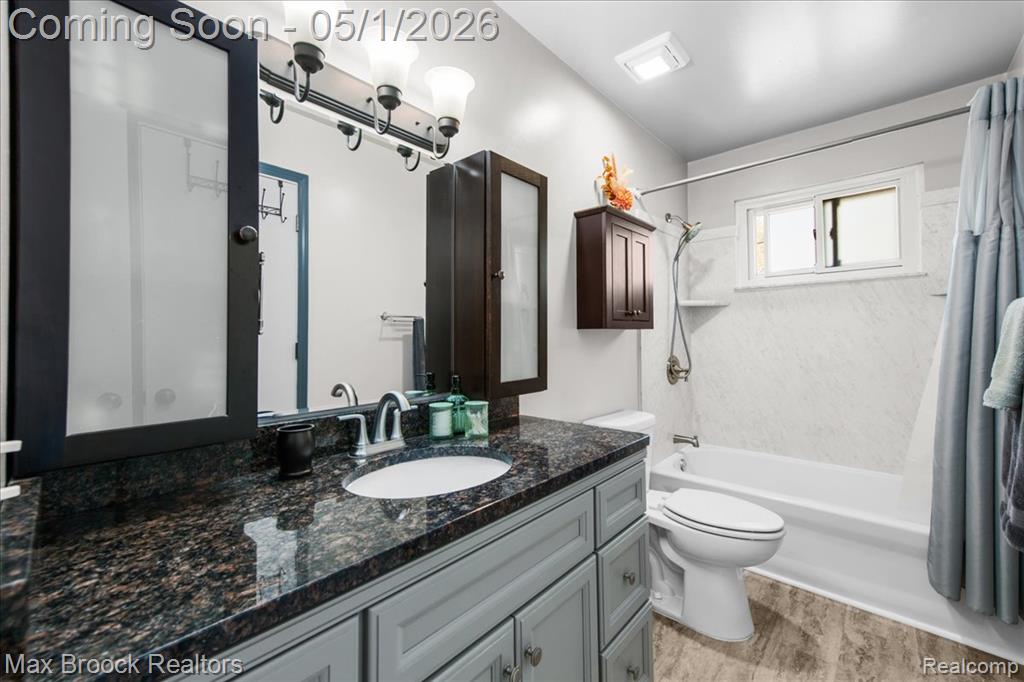 1165 Annjo Street, Walled Lake, MI 48390 — Photo 14