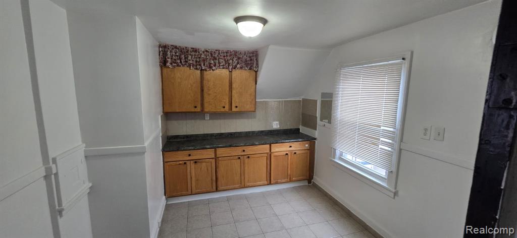 5003 Middlesex Street, Dearborn, MI 48126 — Photo 4