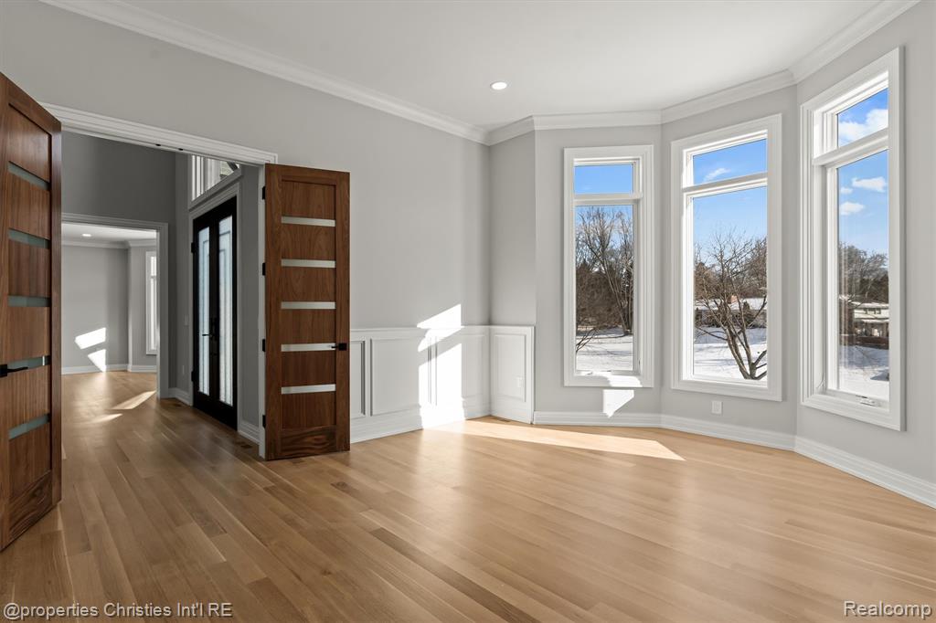 3080 Chickering Court, Bloomfield Hills, MI 48302 — Photo 28