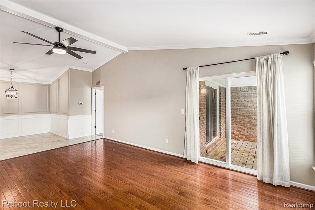56563 Scotland Boulevard, Shelby Twp, MI 48316 — Photo 4