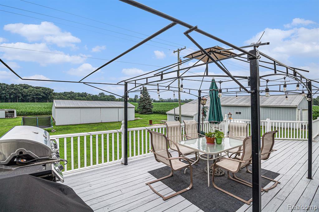 4915 Bell Oak Road, Webberville, MI 48892 — Photo 22
