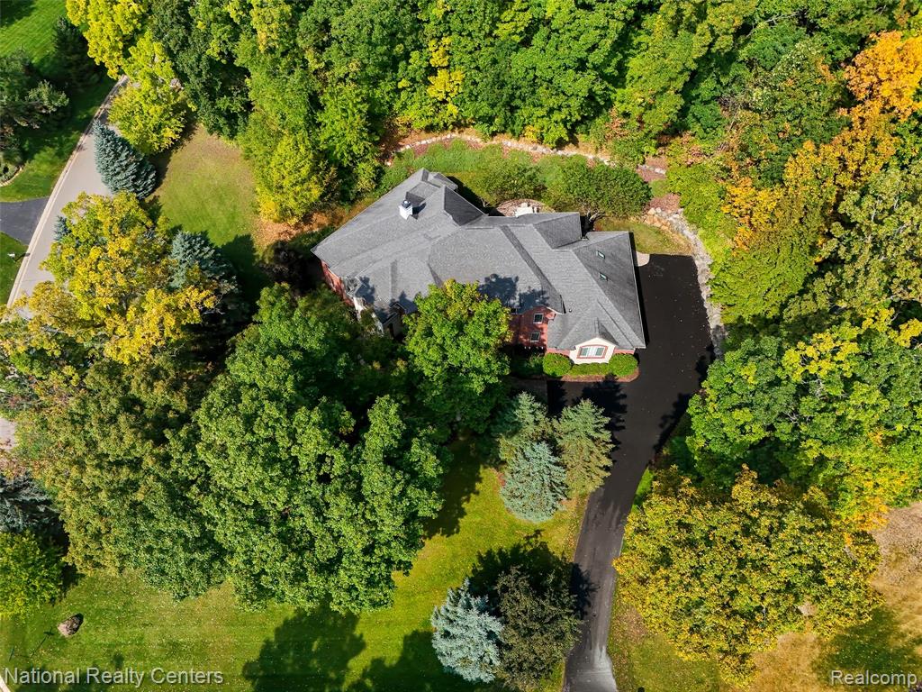 5010 Forest Valley Drive, Clarkston, MI 48348 — Photo 80