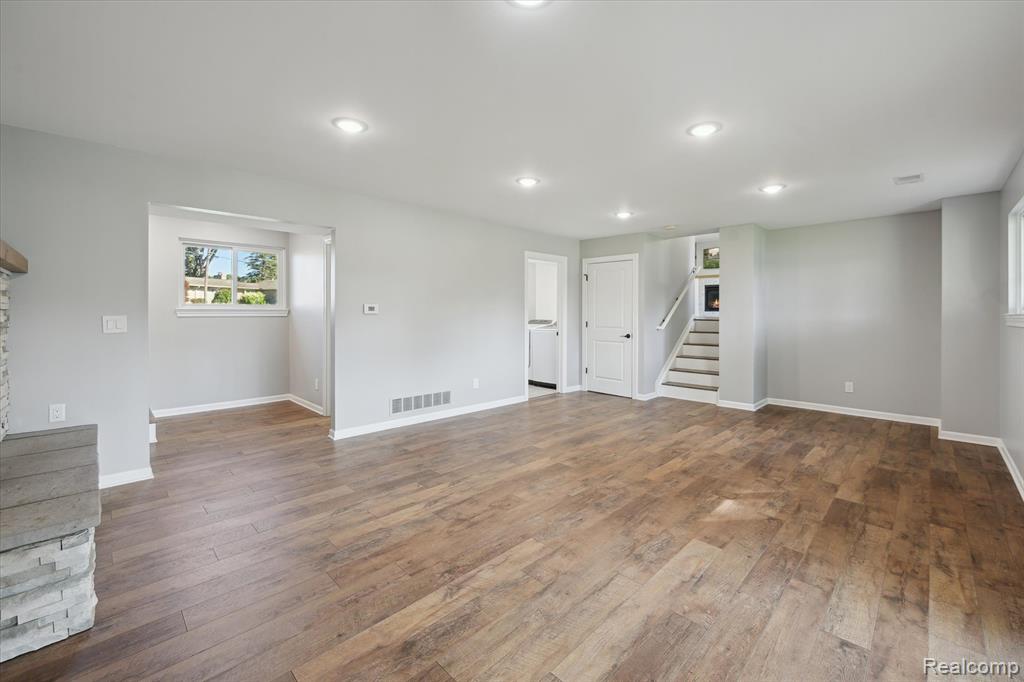 5100 Surfwood Drive, Commerce Twp, MI 48382 — Photo 20