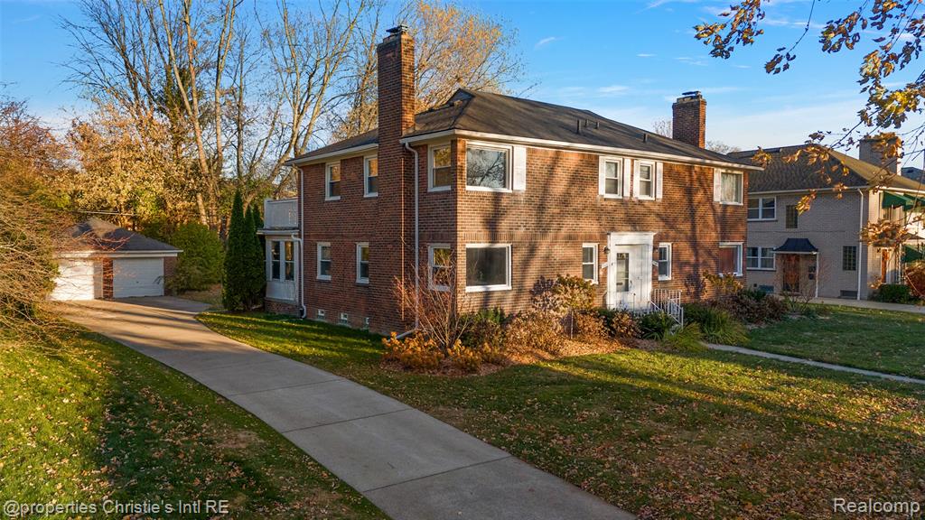 852 Harcourt Road, Grosse Pointe Park, MI 48230 — Photo 3