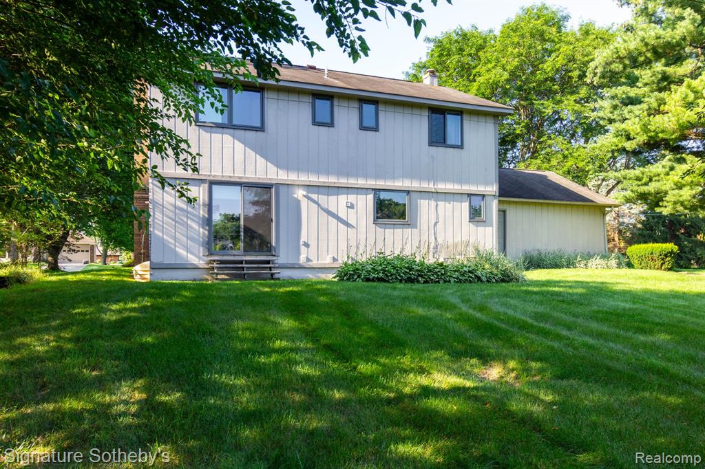4086 Cherry Garden Drive, Commerce Twp, MI 48382 — Photo 34