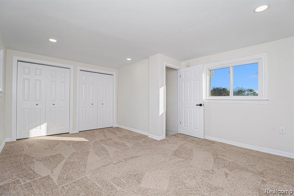 408 W Jarvis Avenue, Hazel Park, MI 48030 — Photo 18