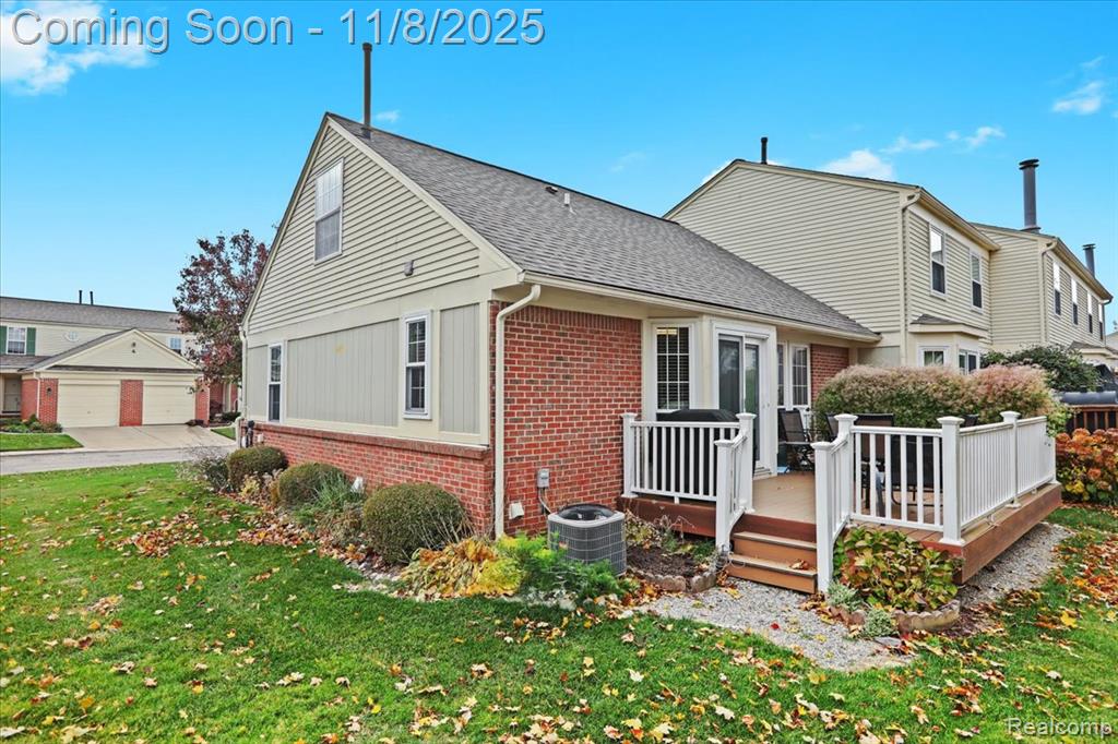 43576 Yorkville Drive, 27, Canton, MI 48188 — Photo 23