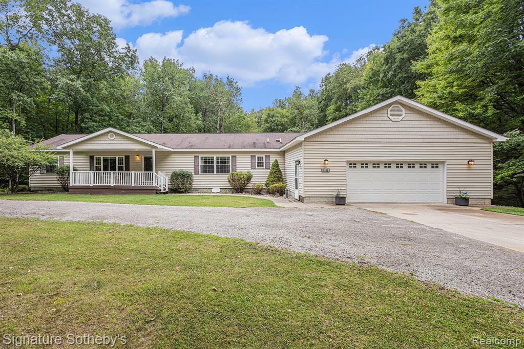 1511 Laurel Lane, Farwell, MI 48622 — Photo 2