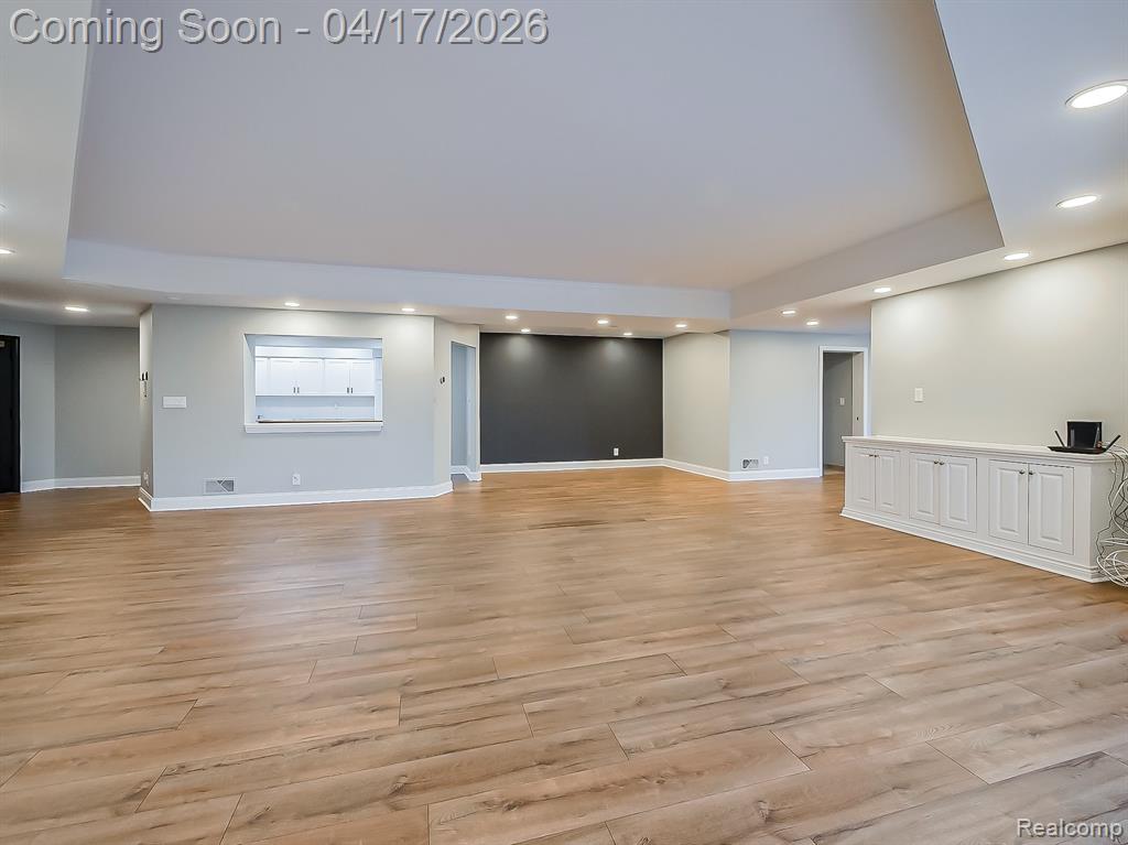 43000 12 Oaks Crescent Drive, 5022, Novi, MI 48377 — Photo 8