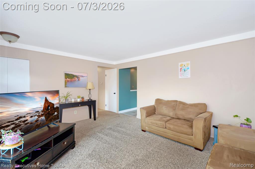 4721 Parent Avenue, Warren, MI 48092 — Photo 4
