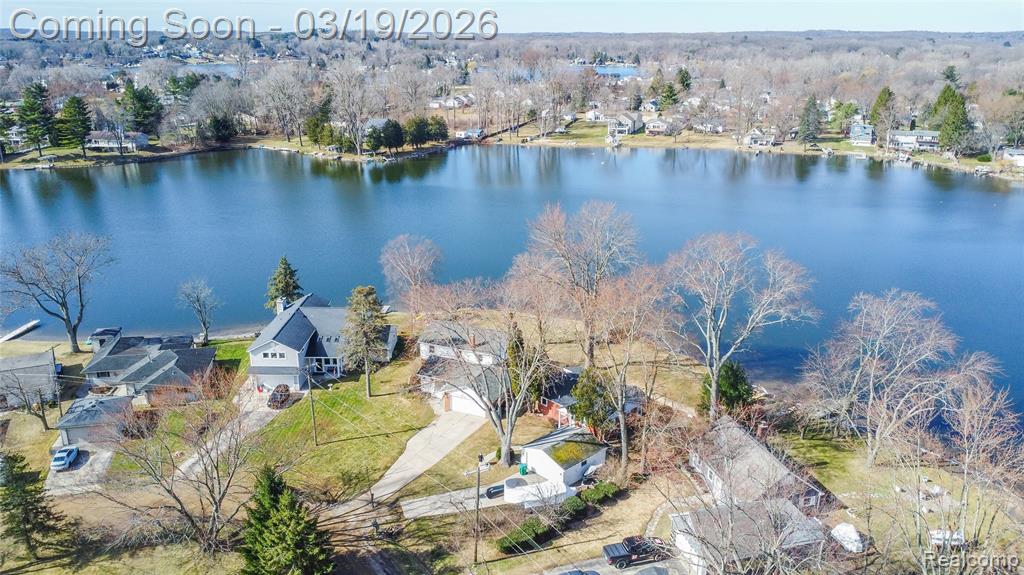 1962 Lake Pointe Drive, Ortonville, MI 48462 — Photo 34