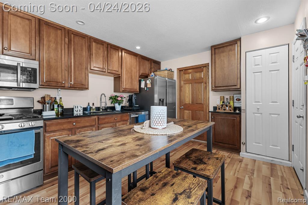8003 Roosevelt Street, Taylor, MI 48180 — Photo 10
