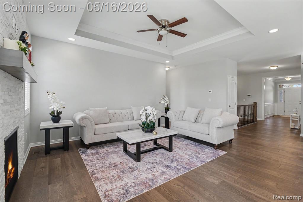 15330 Eton Pointe Drive, Clinton Twp, MI 48035 — Photo 6