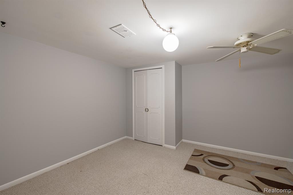 4931 Huron Drive, Clarkston, MI 48348 — Photo 33