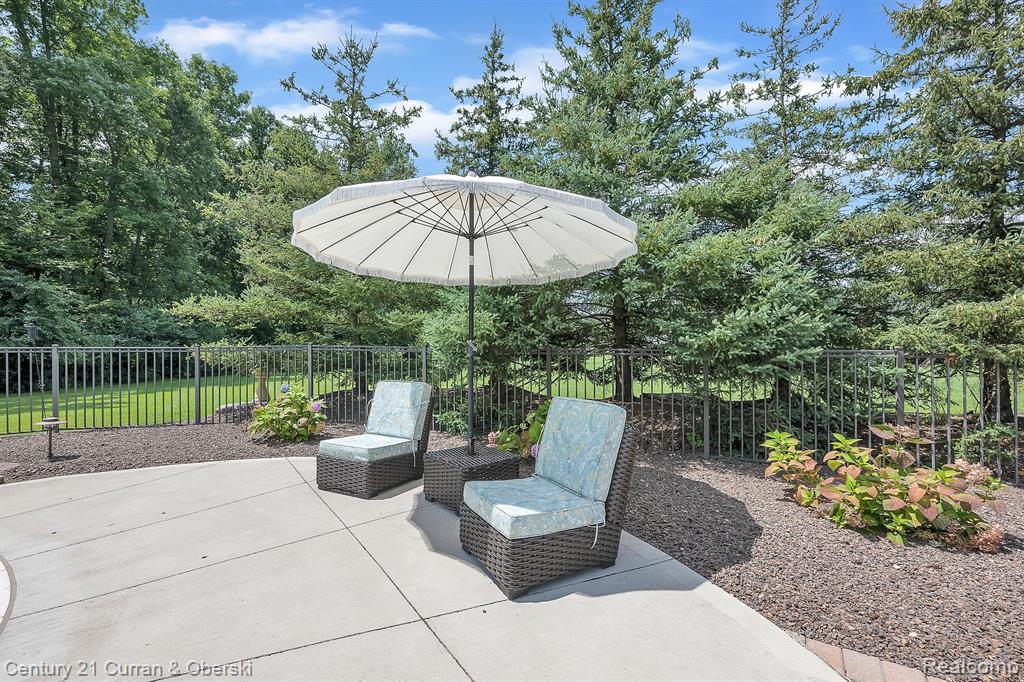 49251 STANTON, Canton, MI 48188 — Photo 49