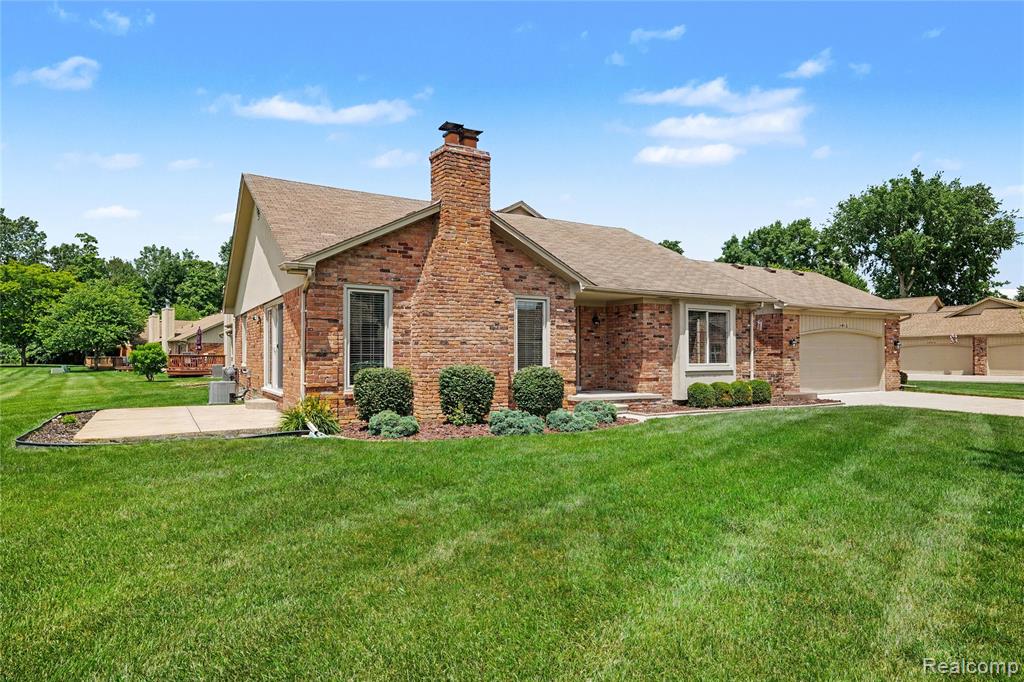 41071 E Rosewood Drive, Clinton Twp, MI 48038 — Photo 27