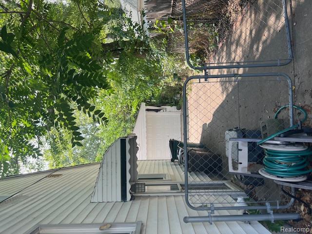 831 ALLEN Street, Ferndale, MI 48220 — Photo 2