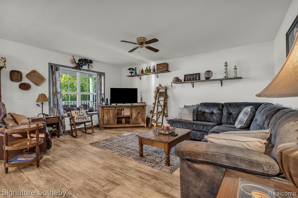 6130 Cedar Drive, Hubbard Lake, MI 49747 — Photo 5