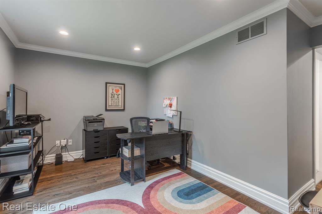 5699 RAVEN Road, Bloomfield Hills, MI 48301 — Photo 4