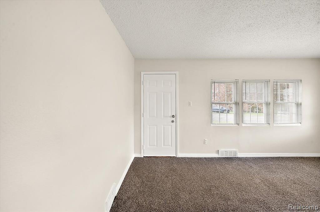 35711 ALFRED Street, New Baltimore, MI 48047 — Photo 4