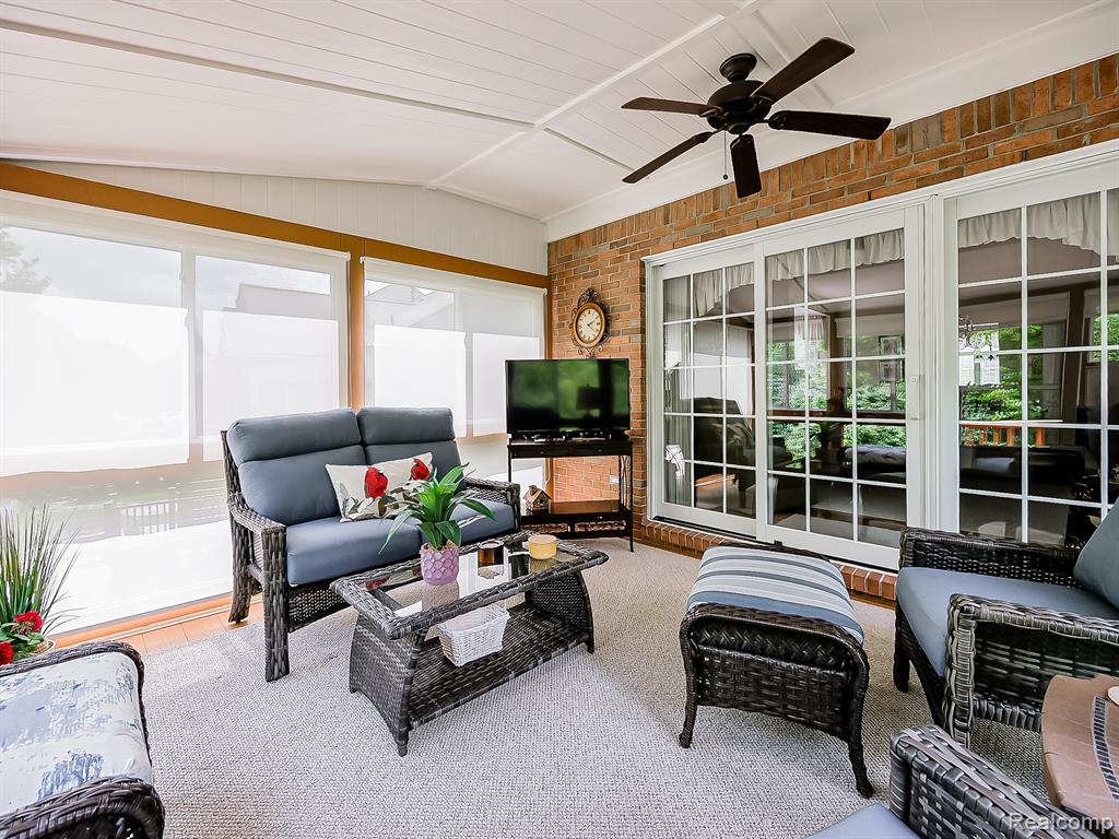 44415 Aspen Ridge Drive, Northville, MI 48168 — Photo 6