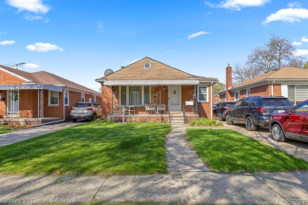 8227 Riverview Street, Dearborn Heights, MI 48127 — front exterior
