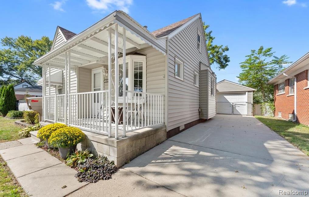 4924 Huron Street, Dearborn Heights, MI 48125 — Photo 2