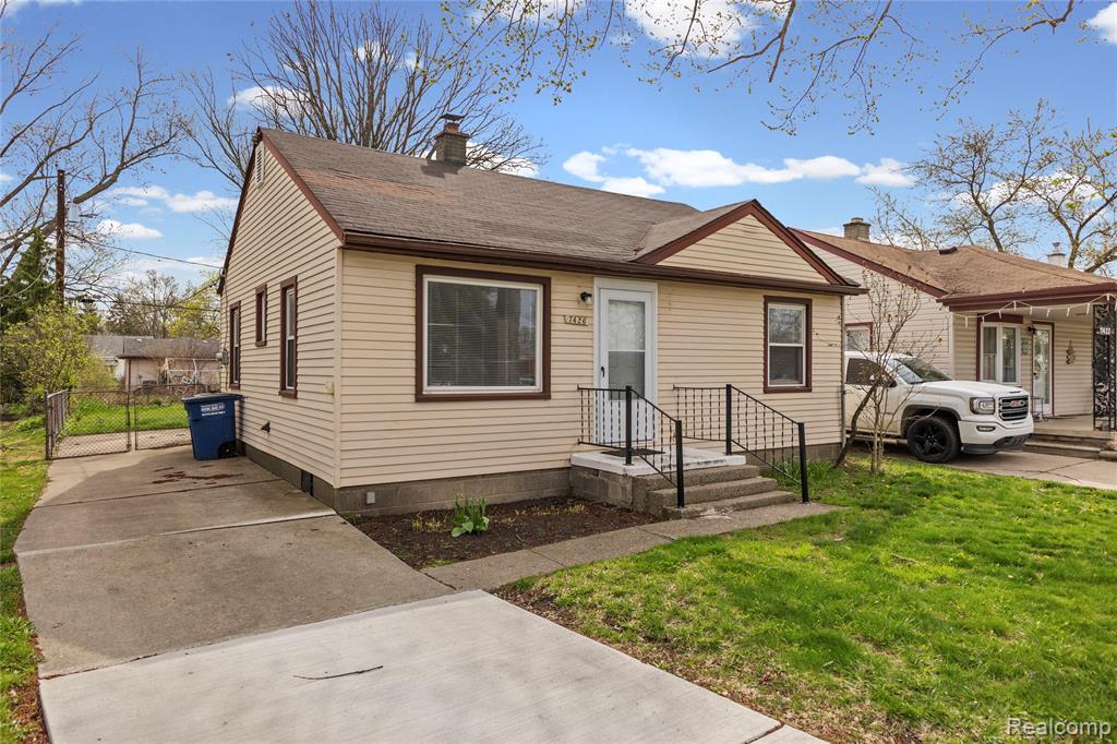 7426 Floral Street, Westland, MI — Photo 3