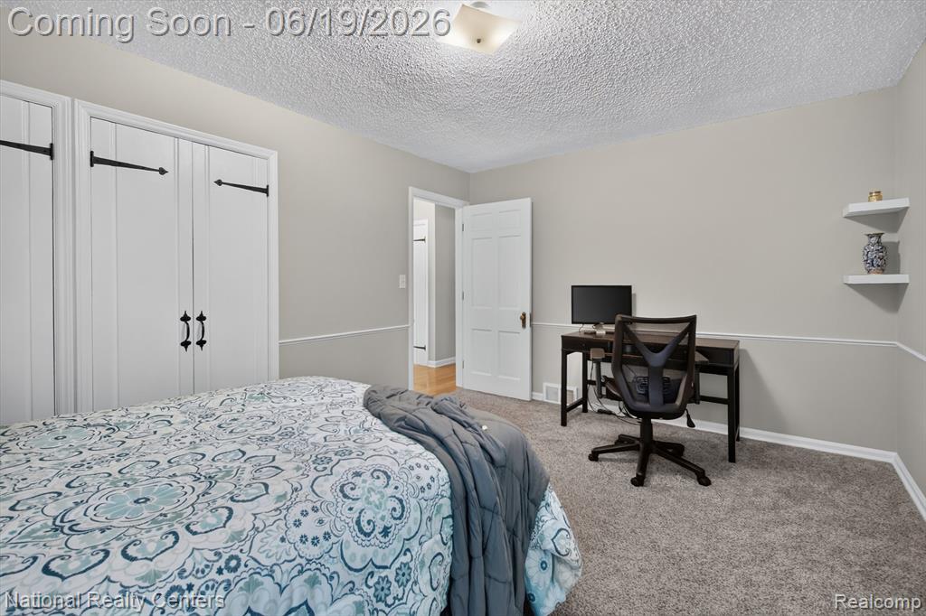 360 Woodland Drive, South Lyon, MI 48178 — Photo 41