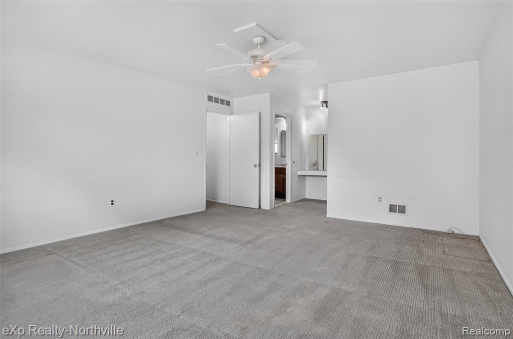 7565 Embassy Drive, Canton, MI 48187 — Photo 37