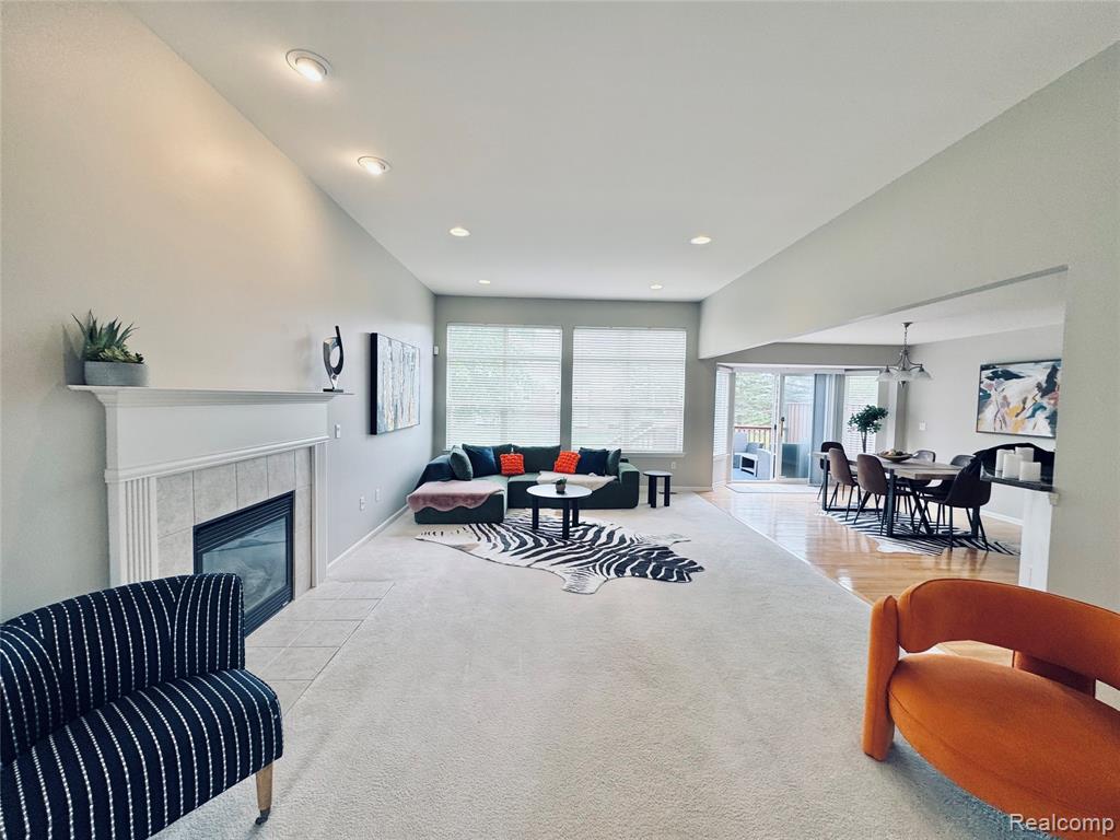 49401 N Glacier, Northville, MI 48168 — Photo 5