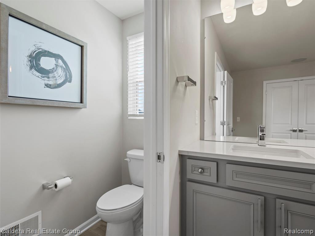 4132 Walcott Drive, Lake Orion, MI — Photo 41