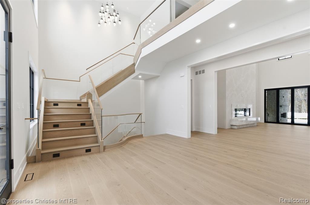 1551 LAKESIDE Drive - Photo 5