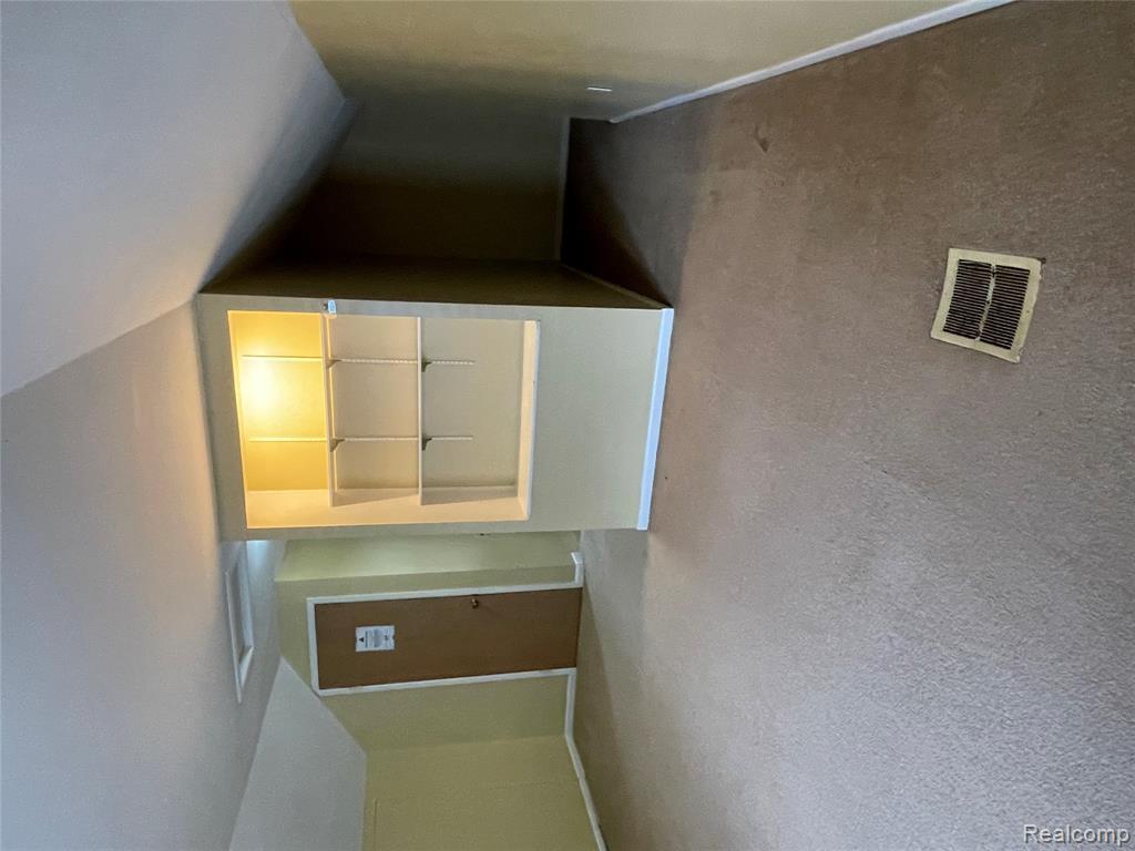 823 E 2nd Street, Royal Oak, MI 48067 — Photo 20