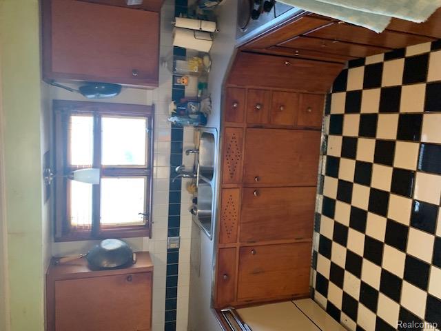 367 Sherwood Lane, Algonac, MI 48001 — Photo 12