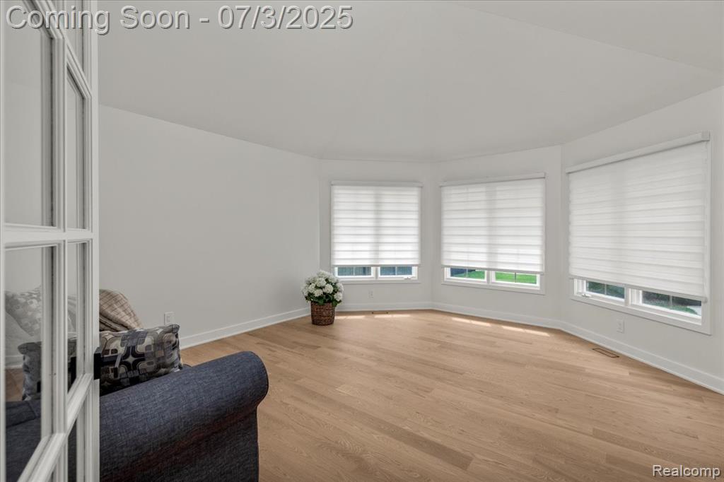 49688 Crystalline Drive, Macomb, MI 48044 — Photo 8