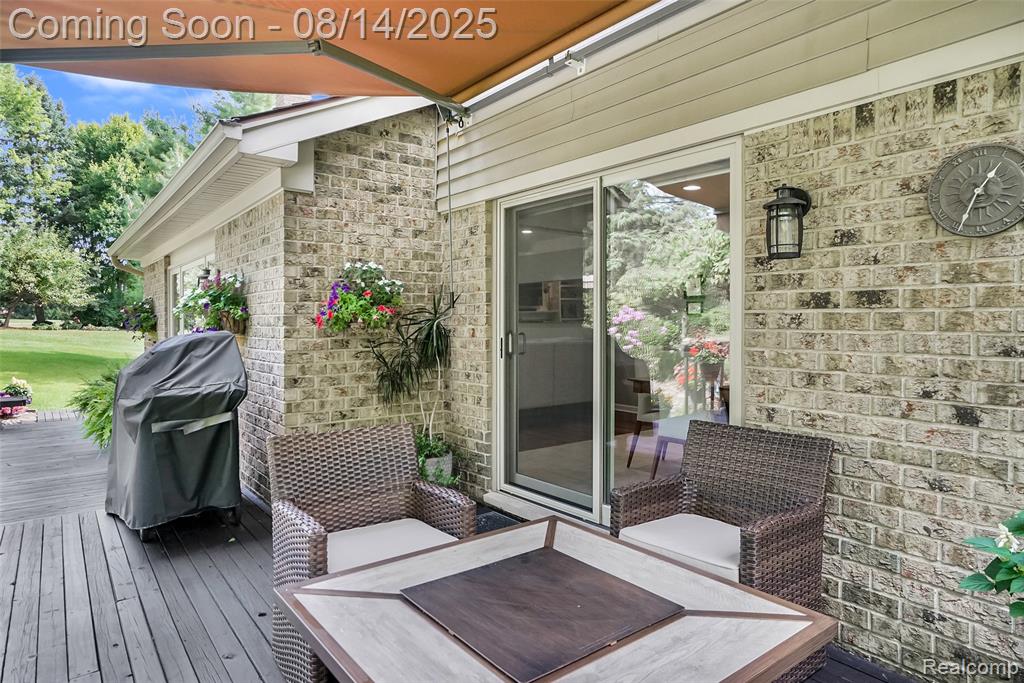399 Silvervale Drive, Rochester Hills, MI 48309 — Photo 40