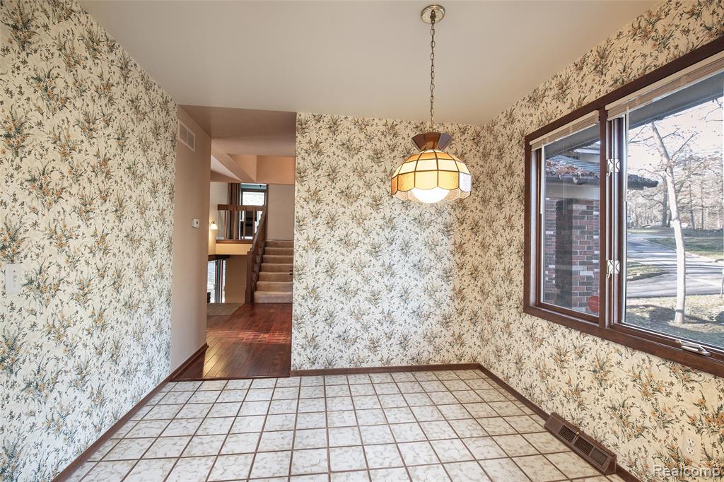 4993 Tiohero Boulevard, Clarkston, MI 48348 — Photo 21