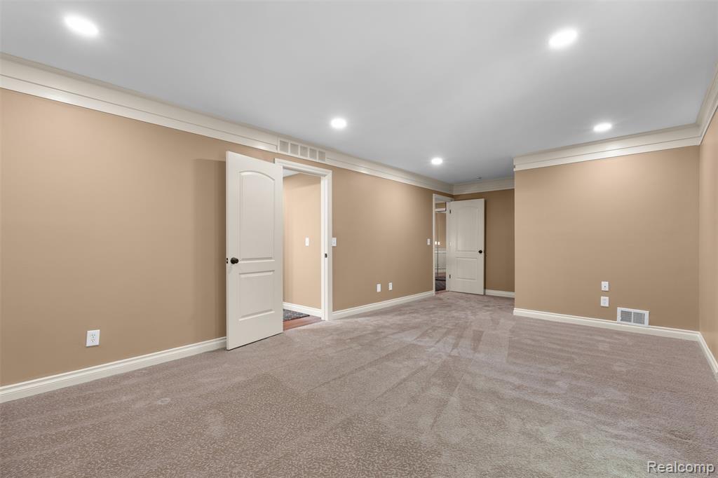6471 Maple Hills Drive, Bloomfield Hills, MI 48301 — Photo 26