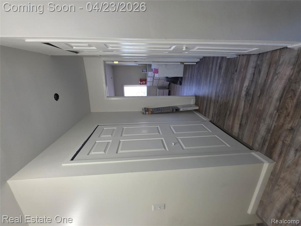 2898 Roundtree Drive, Troy, MI 48083 — Photo 34