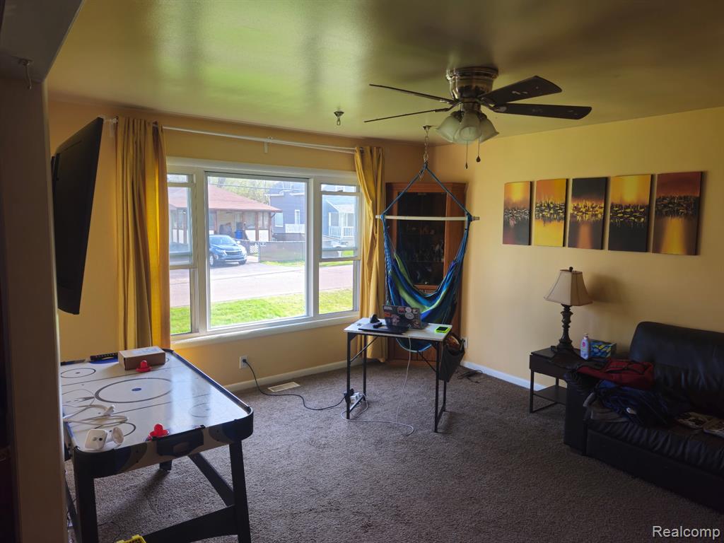 1353 E Decamp Street, Burton, MI 48529 — Photo 8
