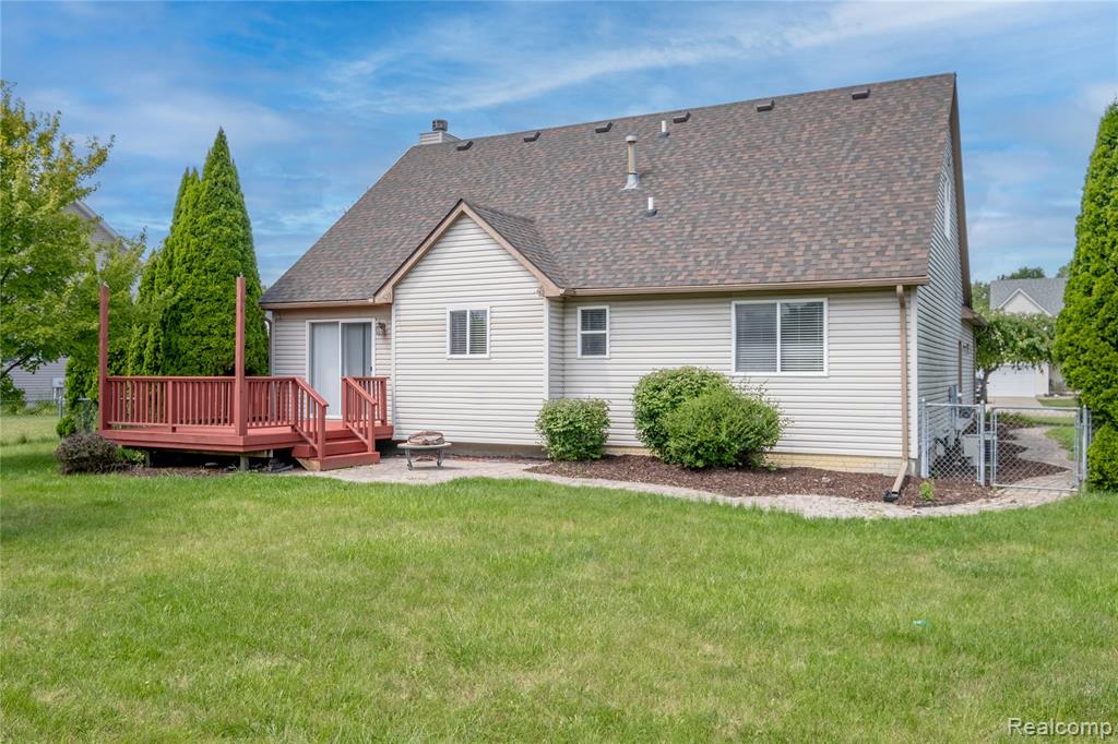 8454 Deer Field Drive, Davison, MI 48423 — Photo 4