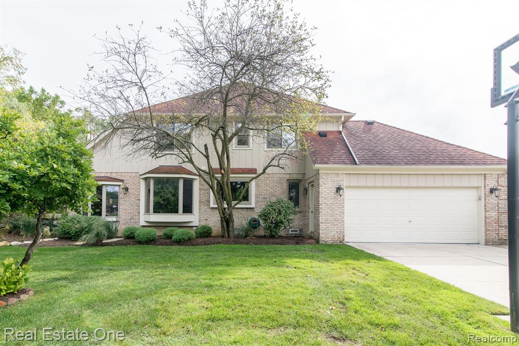 4088 PARKSTONE Court, Troy, MI 48098 — Photo 24