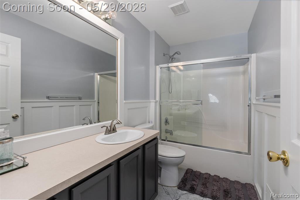 56312 Oasis Drive, Macomb, MI 48042 — Photo 18