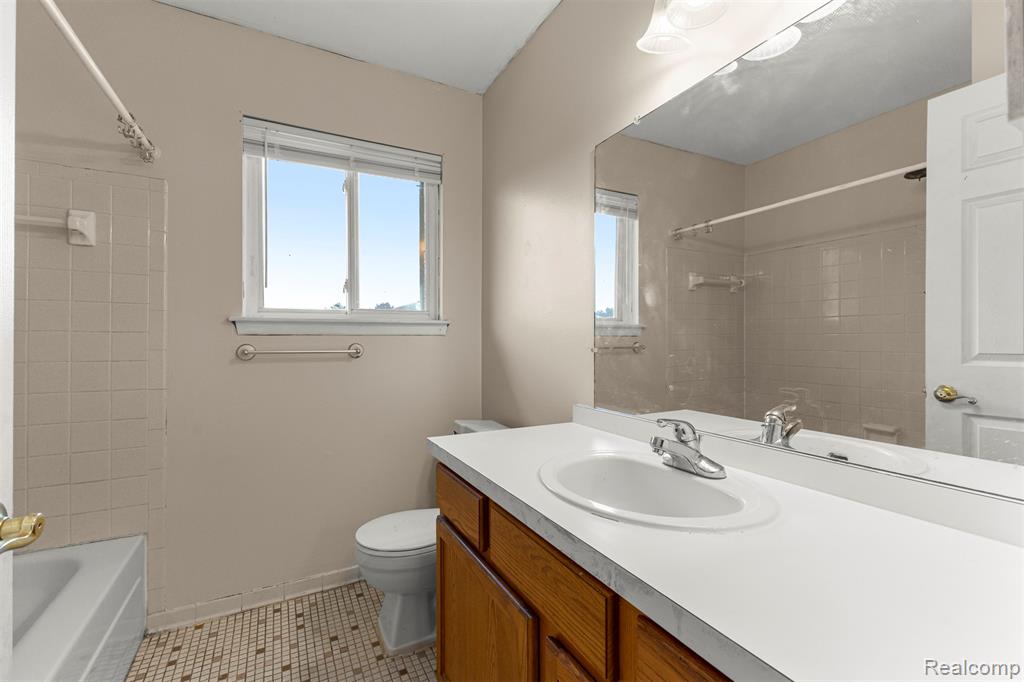 9993 Allen Pointe Drive, Allen Park, MI 48101 — Photo 17