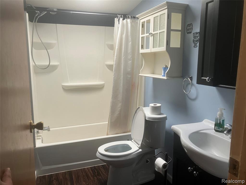 402 Katie Lane Lane, Morrice, MI 48857 — Photo 8