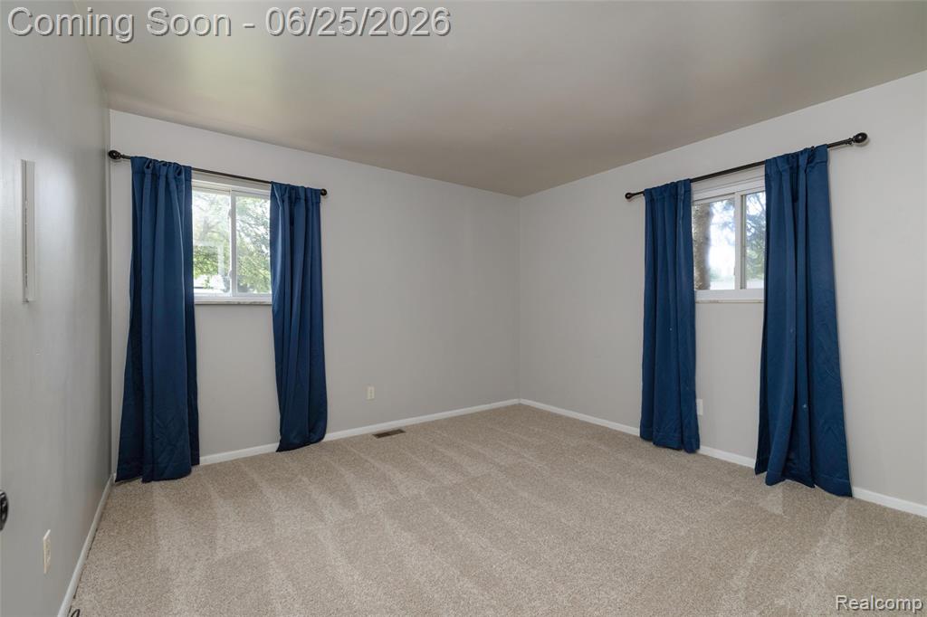 309 Crescent Avenue, Holly, MI 48442 — Photo 20